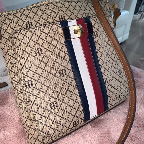 TH handbag - Picture 2 of 2